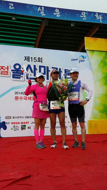 장재근 300회완주28bf4d99aed32b82e9f4cb2e2f57f65c_bgXpSpaVsuUTbW5ZKoiaj2VCNnowolYG.jpg