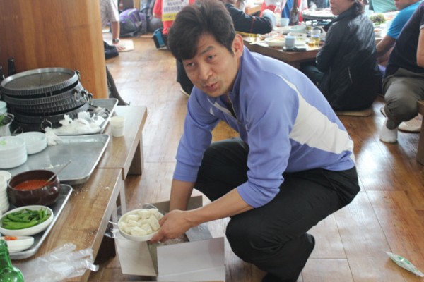 이학준총무_X3uJppNHKOYXBklvdAMWIdnB2Rgv4o2R.jpg